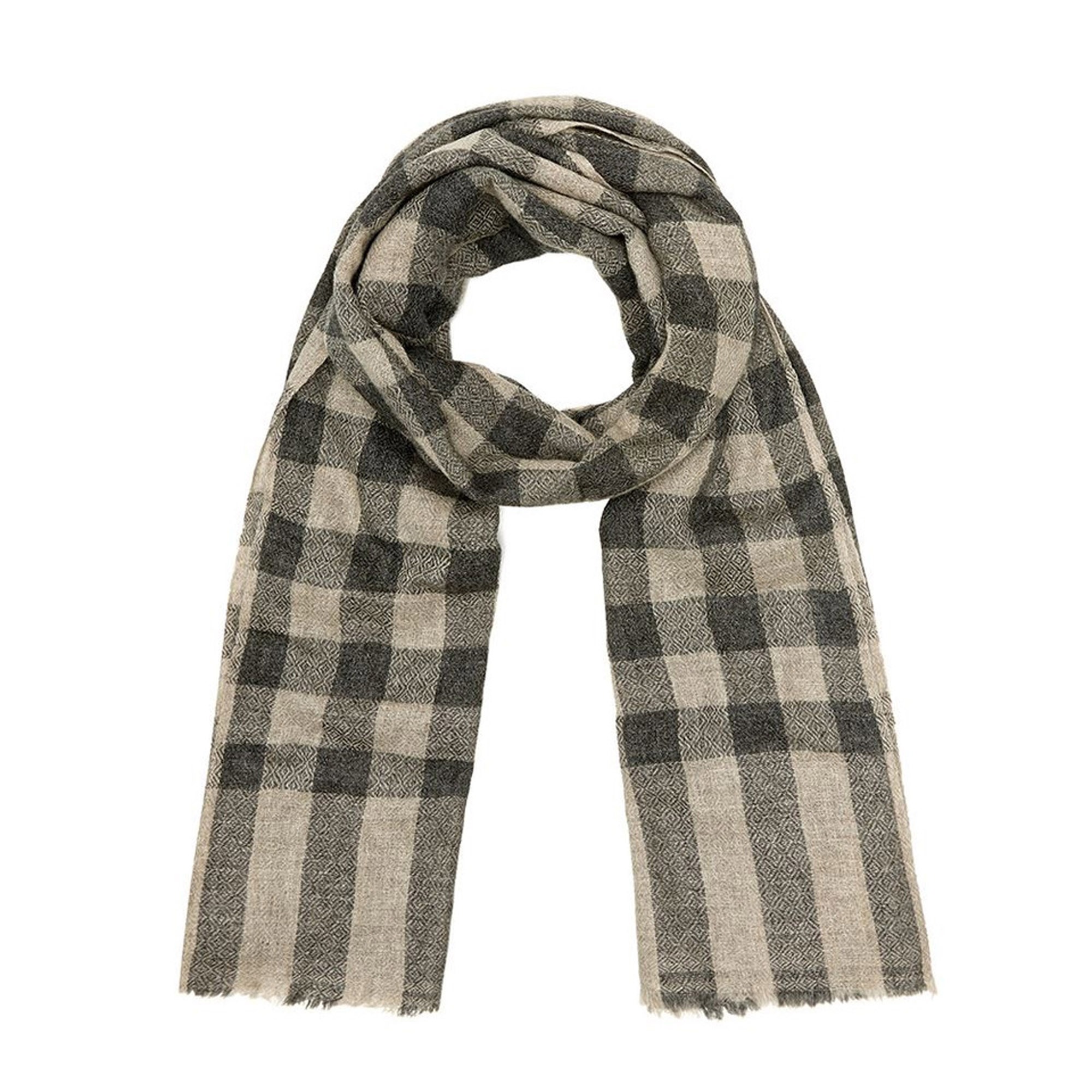 Lona Scott, Fine Cashmere scarf, 9